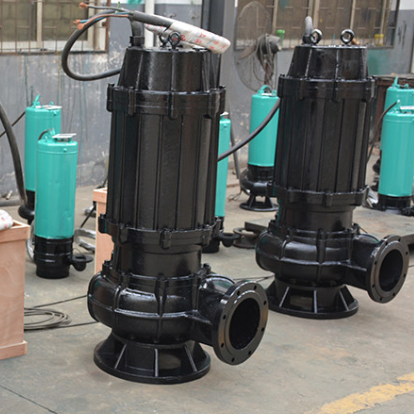 250WQ680-42-132KW-4 Πυροβόλητη αντλία υποβρύχιας αποχέτευσης από χυτοσίδηρο με ροή 680 m3/h, κεφαλή 42 m και κινητήρα 132 kW